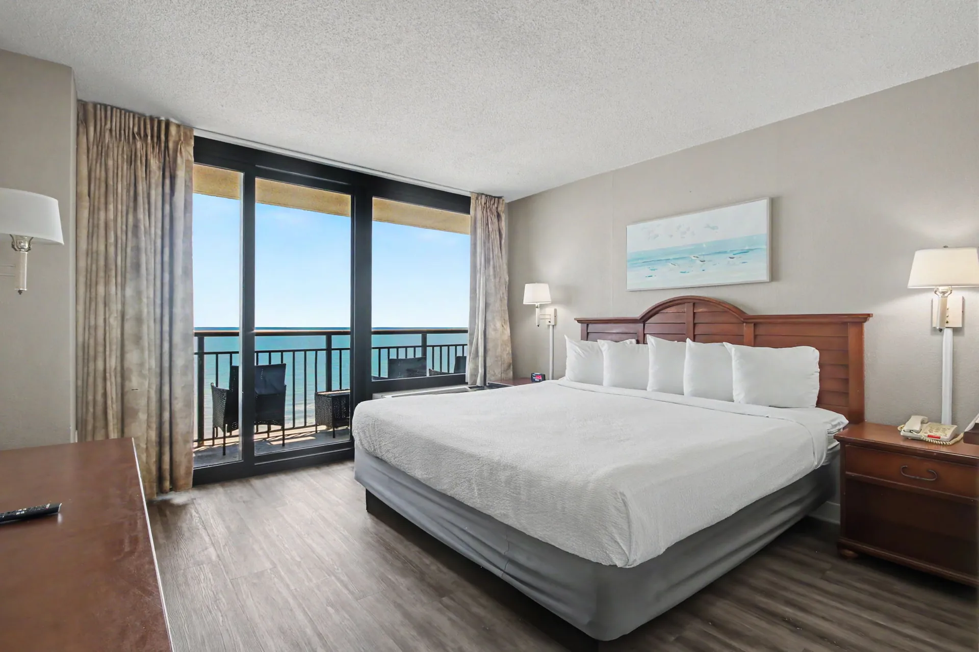 Oceanfront 1 Bedroom Suite w/King Oceanfront 1 Bedroom Suite w/King