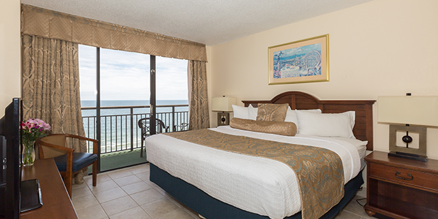 Oceanfront 1-Bedroom King Suite
