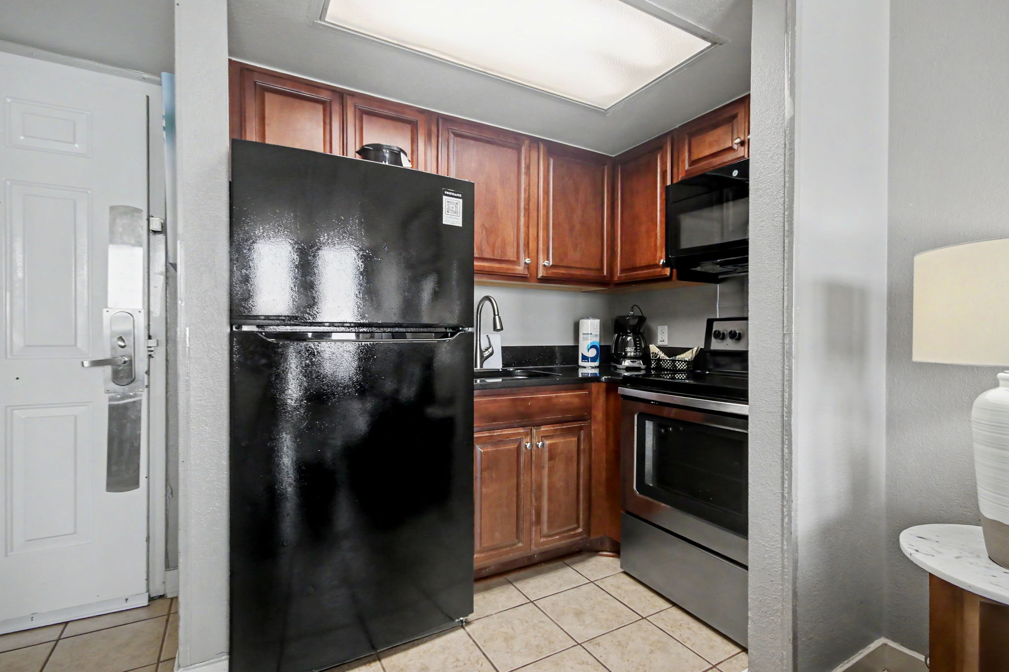 Oceanfront 1 Bedroom Suite w/King