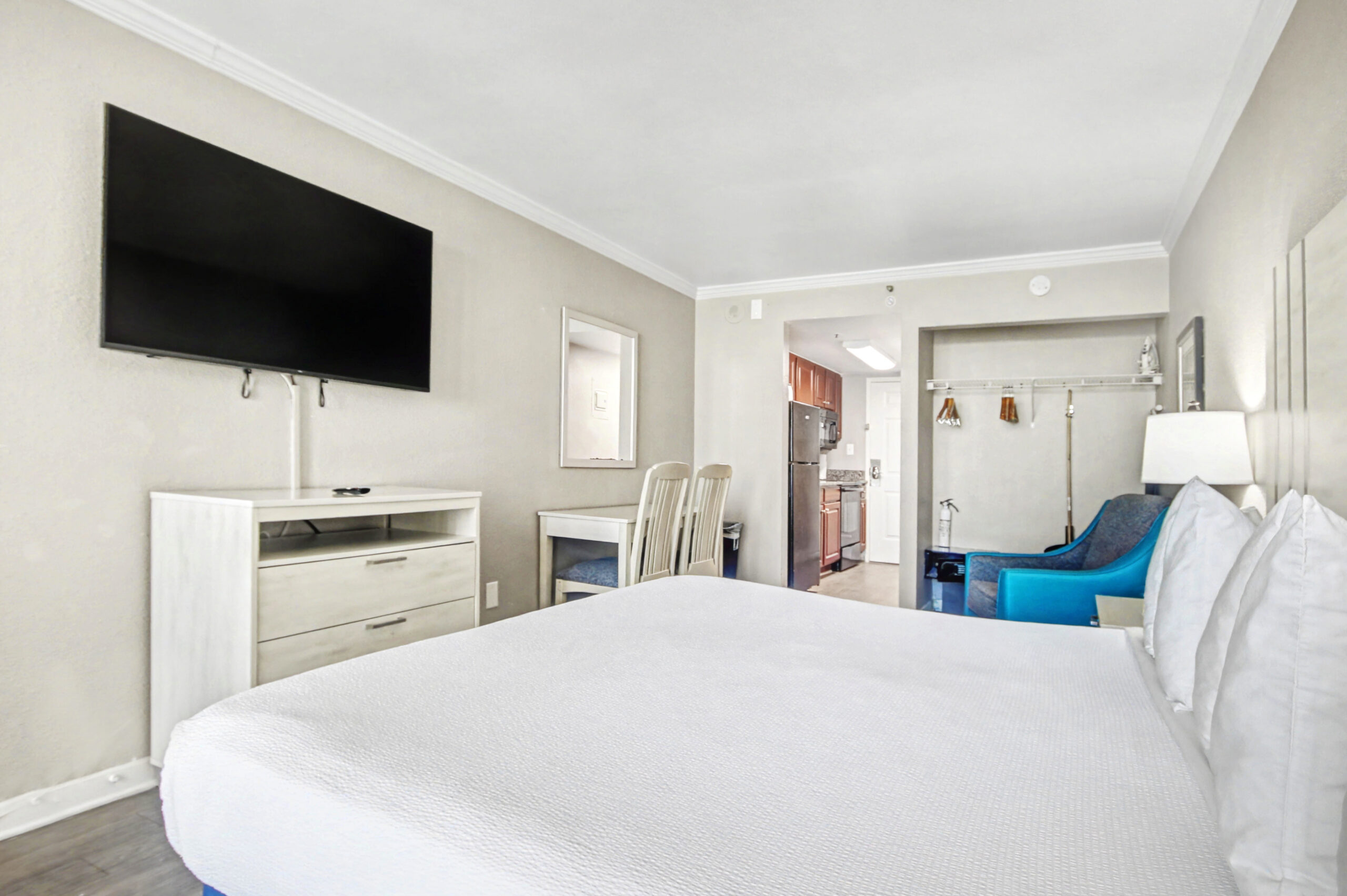 Ocean View King Hotel-Style Room