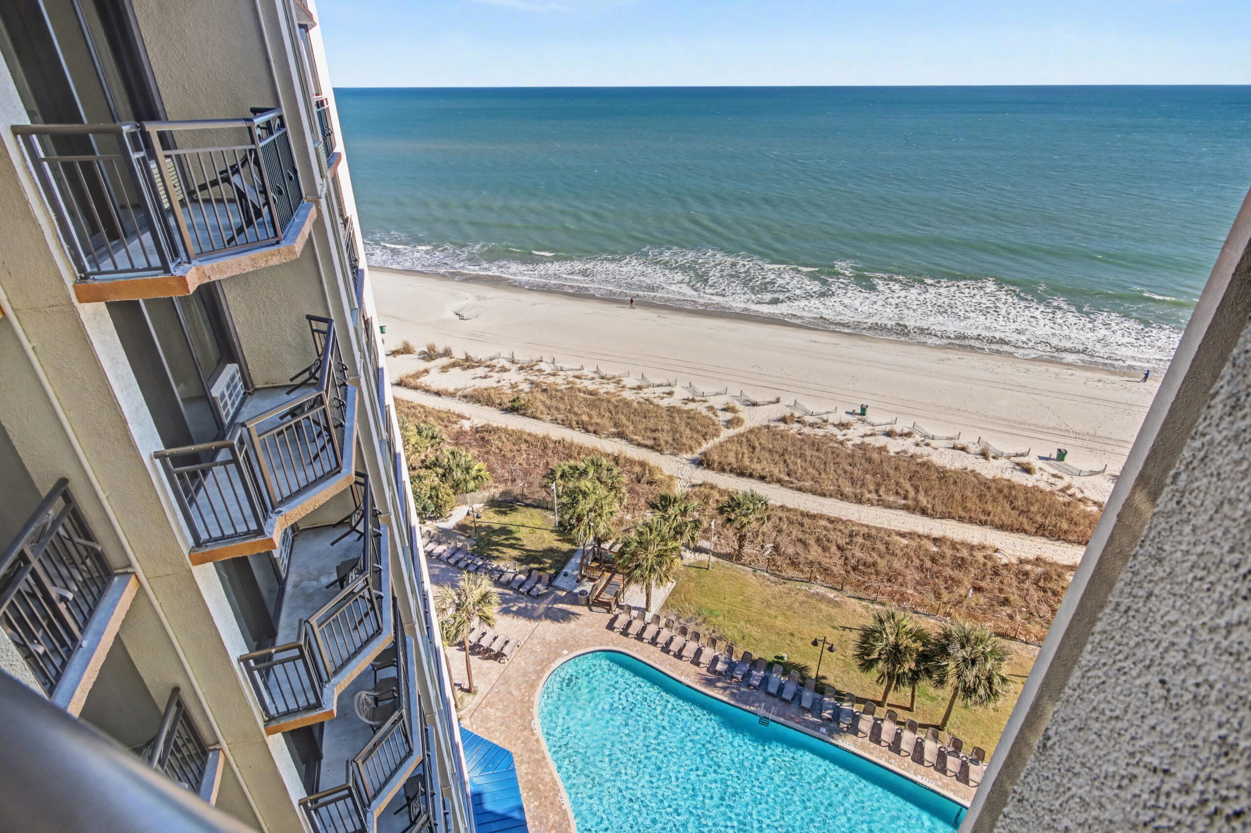 Oceanfront King Efficiency with Sleeper