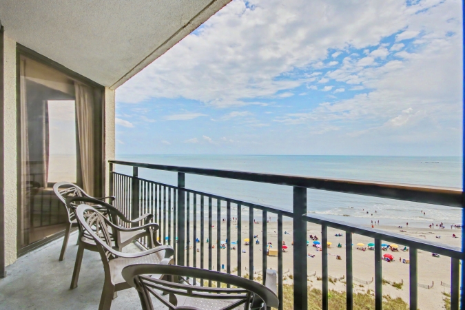 Oceanfront 1 Bedroom Suite w/Sleeper Sofa